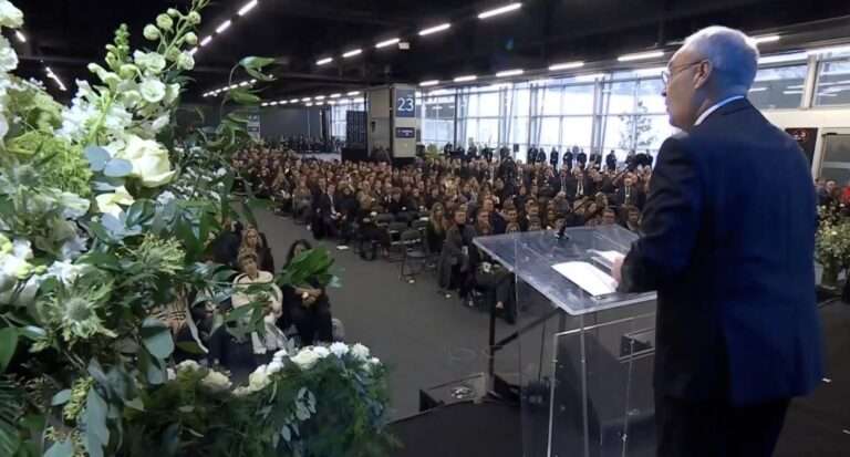 Journée de deuil, après la tragédie de Crans Montana (c) images Elysée, République française, extrait