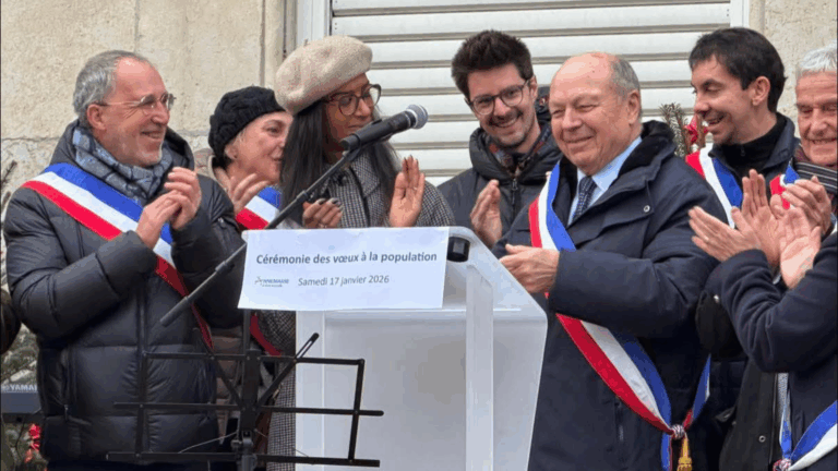 Cérémonie de voeux avec le maire Christian Dupessey, le 17 janvier 2026, à Annemasse (c) Ville d'Annemasse