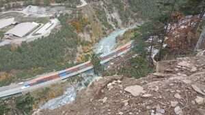 La frana di La Praz, in Maurienne, vista dall'alto ai tempi dei lavori, a ottobre 2024 (c) Nos Alpes Enrico Martial