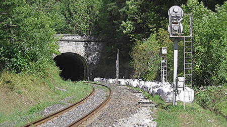 Tunnel ferroviaire du col de Tende (c) CC BY SA 4_0 Roehrensee Wikimedia Commons