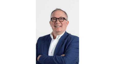 Incendio di Crans-Montana: indagato anche il sindaco Nicolas Féraud Nicolas Féraud, président de la Commune de Crans-Montana (c) Commune de Crans-Montana