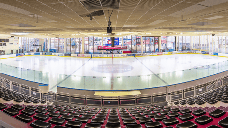 Patinoire Jean Bouin à Nice (c) Ville de Nice