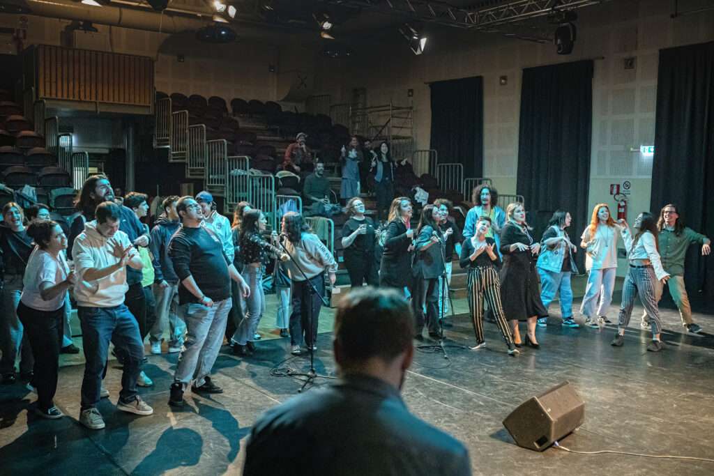 AV karaoke MG 1488 demo SharpenAI Standard