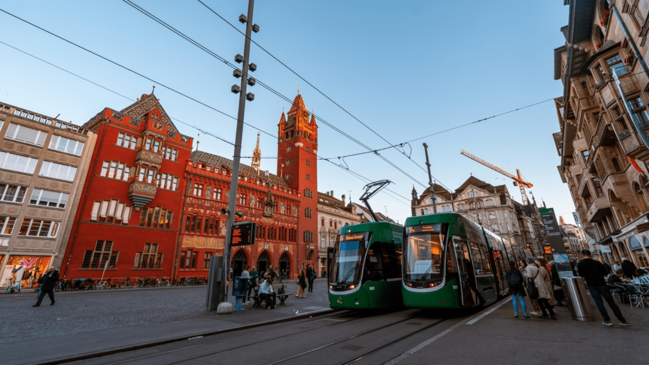 Bâle - Basilea- Basel Rathaus (c) Swiss Pass Alliance Basler Verkehrs