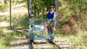 Vélorail des Alpes, Isère (c) Clara Goubault, Grenoble Alpes Métropole