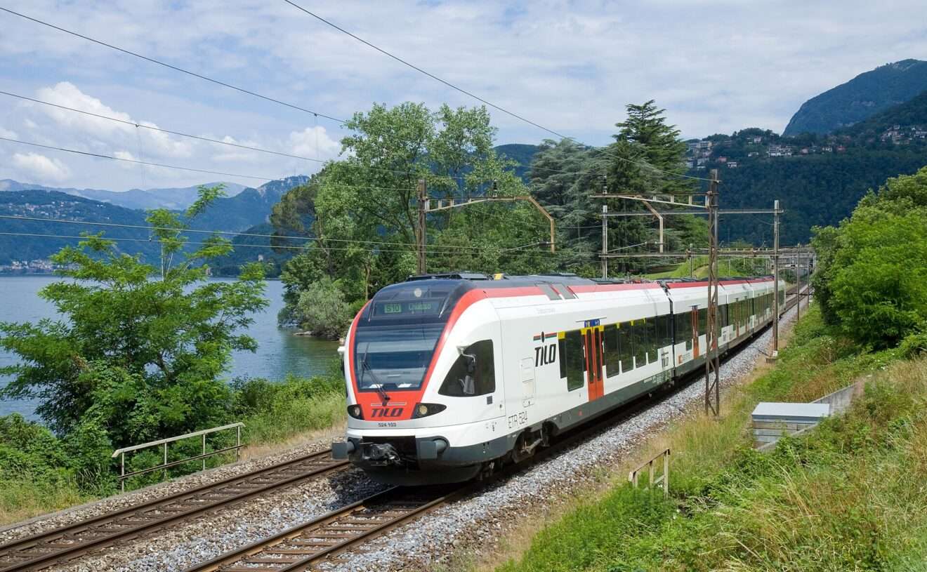 Il biglietto automatico dei mezzi pubblici in Svizzera, Le billet automatique pour les transports publics en Suisse (c) CC BY-SA 3.0, Kabelleger / David Gubler, Wikimedia Commons