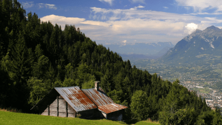 Un paysage vu du sentier des Pointières, près d'Albertville (c) Explore Savoie C. Tatin