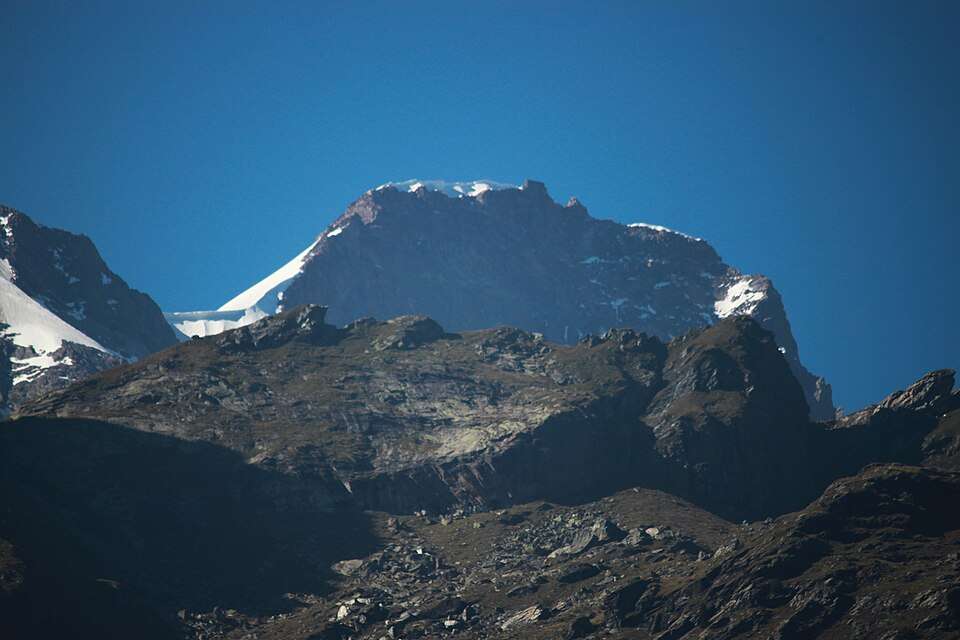 La Capanna Margherita da Alagna (c) CC BY-SA 3.0, Pier B., Wikimedia Commons