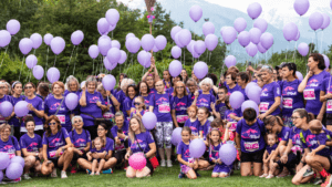 Un gruppo di sostenitrici dell'Associazione VIOLA in occasione dell'evento sportivo e di sensibilizzazione Becca Pink (c) Associazione VIOLA