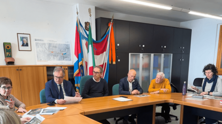 La reunione in preparazione della Festa delle Alpi a Pontechianale (c) Regione Piemonte.png