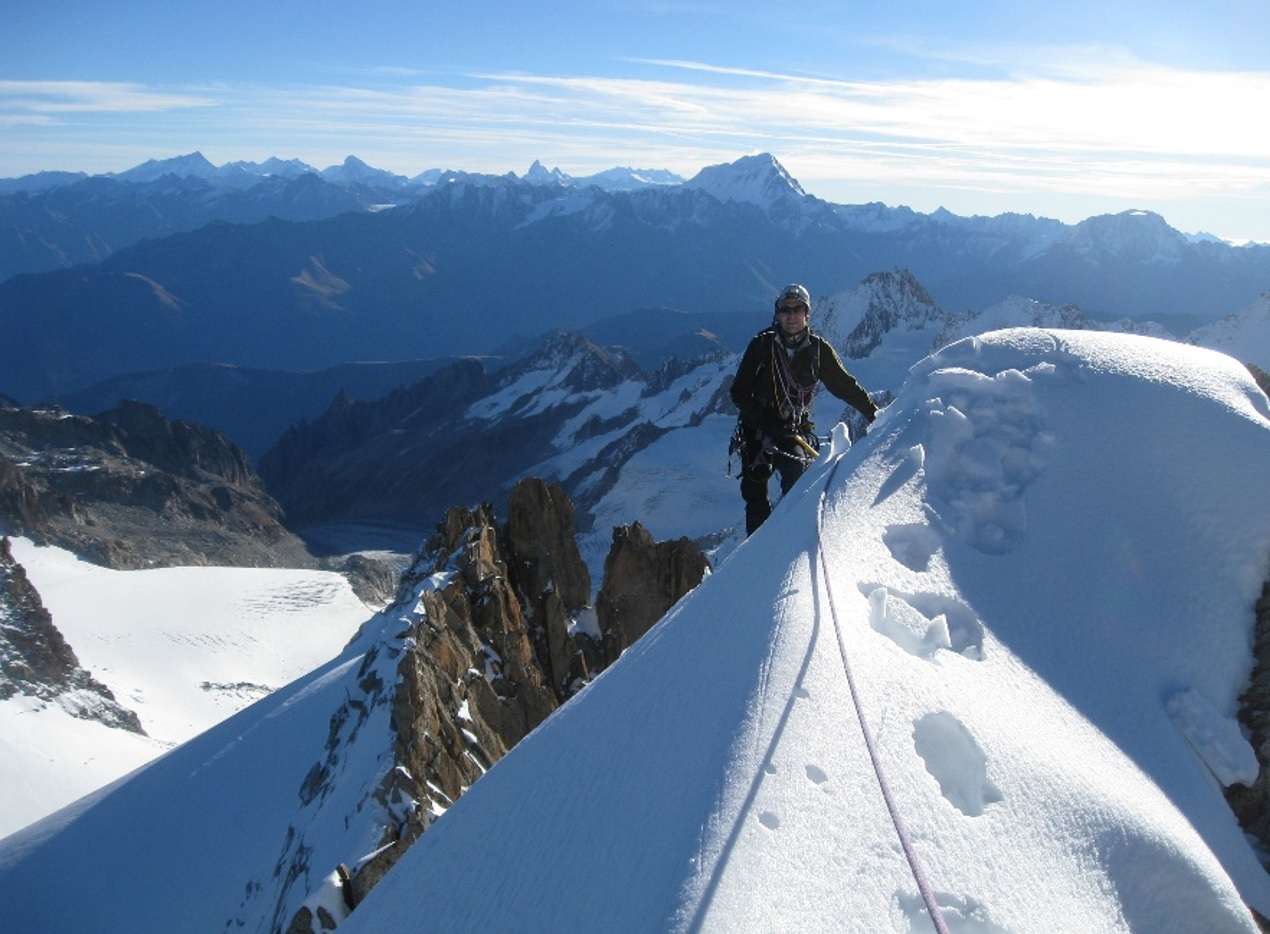 Arête Forbes au Chardonnet (c) Alexandre Chibane, Wikimedia Commons CC-BY-SA 4.0