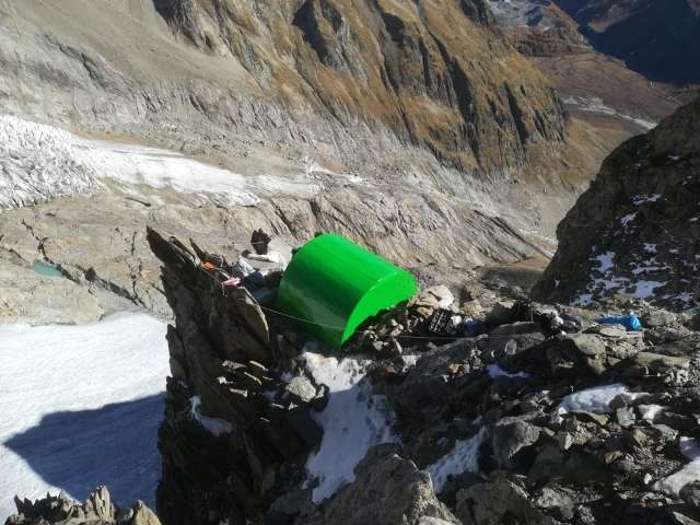 Il Bivacco Hess (c) Club Alpino Accademico Italiano