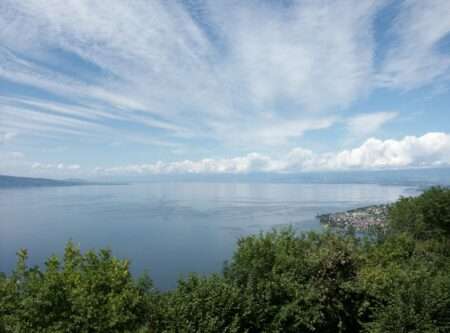 Lago di Ginevra, Lac Léman (c) CC BY-SA 3.0, Tschubby, Wikimedia Commons