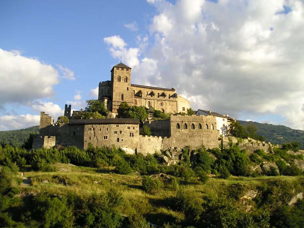 La Basilica di Notre-Dame de Valère di Sion (c) Public domain, Wikimedia Commons