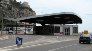 Valico di Ponte San Ludovico, Ventimiglia (c) CC BY SA 2_0, bobbsled via Wikimedia Commons