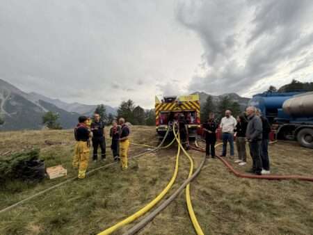 Dans la zone des opérations à la présence de la sous-Préfète de Briançon (c) Prefecture des Hautes Alpes