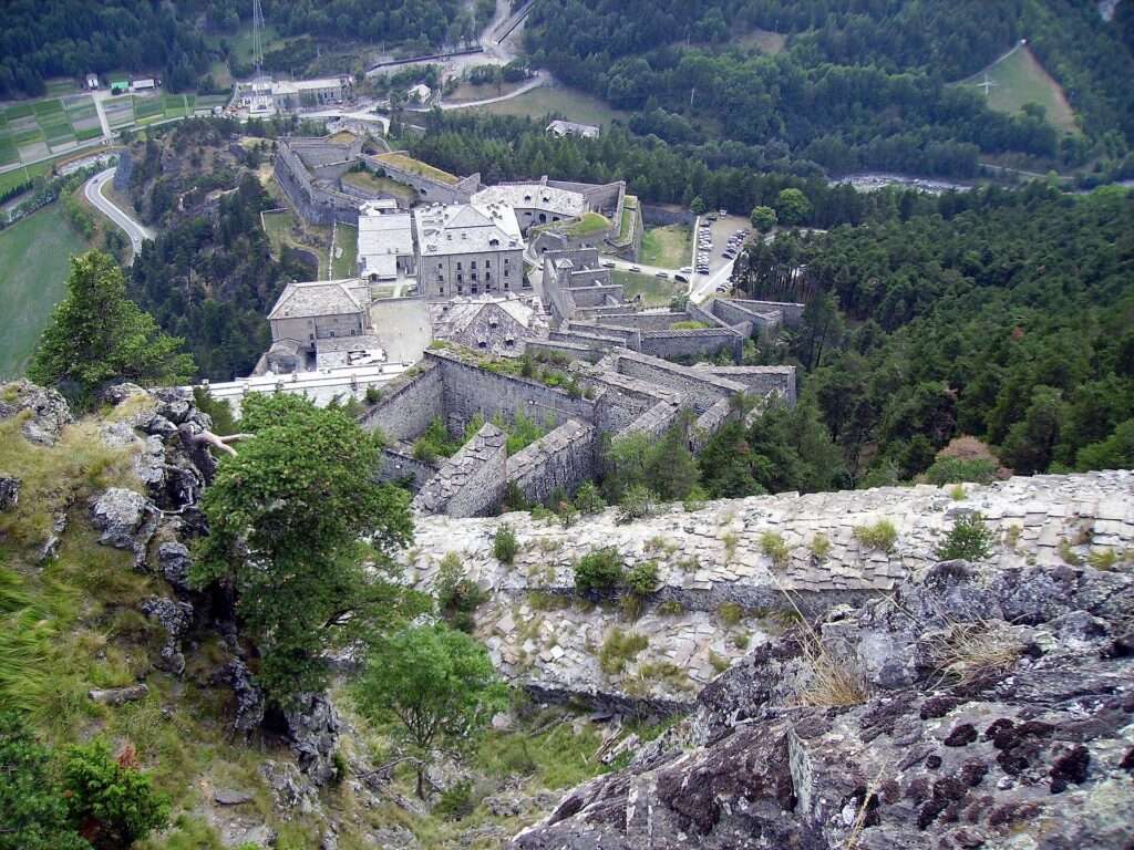 La vista dall’alto (c) Public domain, Pantar, Wikimedia Commons