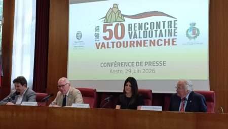 La Rencontre valdôtaine des émigrés compie cinquant’anni a Valtournenche, il 2 agosto La conférence de presse pou la Rencontre valdôtaine 2026 de Valtournenche, à Aoste, le 29 juin 2026 (c) Nos Alpes Enrico Martial