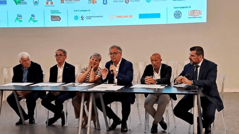 La terza Festa delle Alpi a Pontechianale il 25 e 26 luglio 2026 con molto Piemonte La presentazione della Festa delle Alpi di Pontechianale a Torino, prsso la Regione Piemonte (c) Regione Piemonte