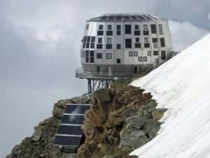 Refuge du Goûter | Coronium, Wikimedia Commons, CC-BY-SA-3.0