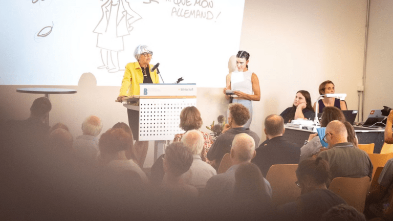 Elisabeth Baume Schneider, responsabile del Dipartimento federale dell’interno al Simposio di Berna sulla Svizzera plurilingue (c) DFI Consiglio federale