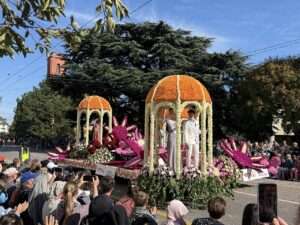 Fête des vendanges de Neuchâtel (cortège et corso fleuri) 2025 (c) Koizeay, Wikimedia Commons, CC-BY-SA 4.0