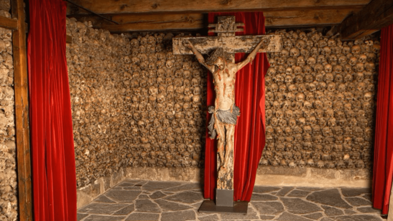 L’ossario di Leuk, L’ossuaire de Leuk (c) Leuk Tourismus
