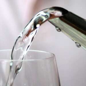 La questione acqua in Francia, La situation de l’eau en France (c) CC BY-SA 2.0, jenny downing - glass half-full, Wikimedia Commons