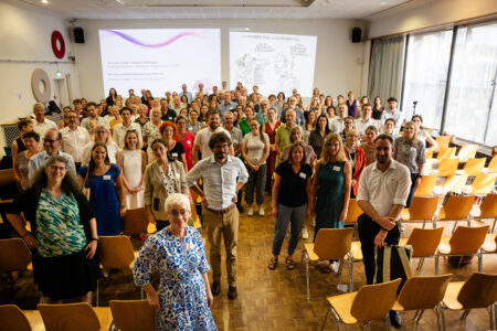Photo de groupe au Symposium de Berne, le 27 août 2026 (c) Forum du bilinguisme