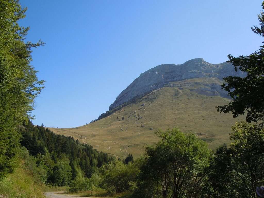 Il Col des Ayes (c) CC BY-SA 3.0, Patrice78500, Wikimedia Commons