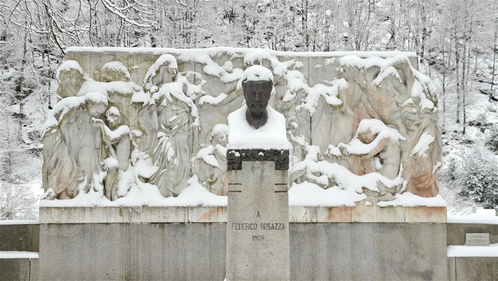Il monumento a Federico Rosazza (c) Comune di Rosazza