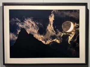 La Luna sul Mont Avic, alla mostra all'Hôtel des États ad Aosta (c) Enzo Massa Micon